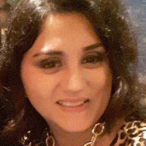 Meet your Posher, Raquel